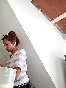SaraPrivate from StripChat
