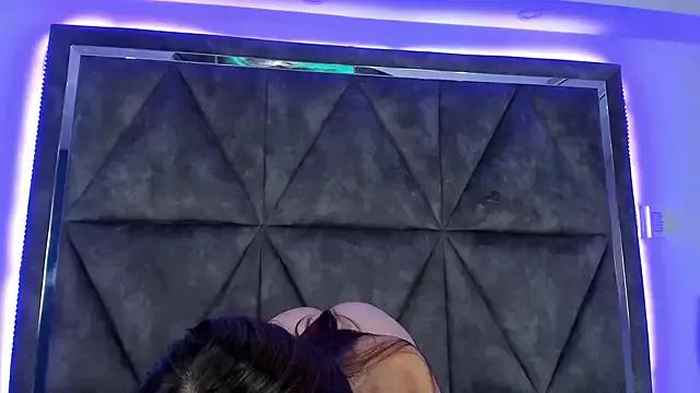 SaraRoy_ from StripChat