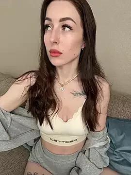 SaraSakuura from StripChat is Freechat