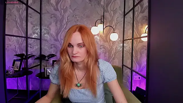 SaraSubtlety on StripChat 