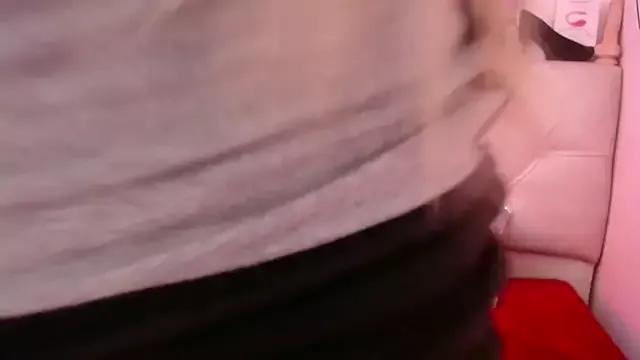 Sarawiliamx from StripChat