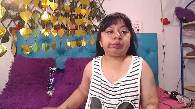 Try our streaming cams variety and talk on a personal level with our adorable girls streamers, showing off their bountiful shapes and dildos.