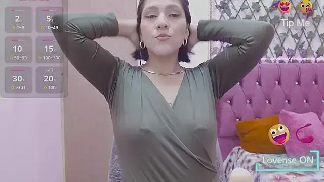 Saray_Sexy3 from StripChat is Freechat