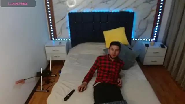 Sarayandre from StripChat