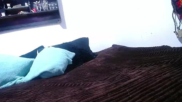 sarayy_collins1 from StripChat is Freechat