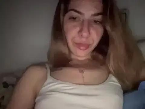 sarrah_rossy from StripChat