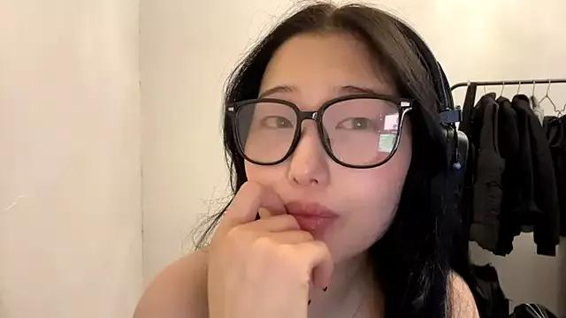 sary_flame from StripChat is Freechat
