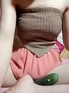 Sasa-squirt from StripChat