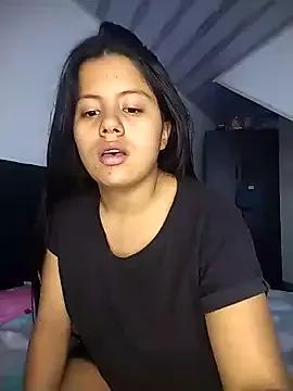 sasha_roldann from StripChat is Freechat