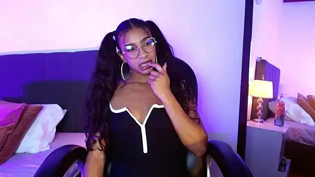 SashaBowei from StripChat is Freechat