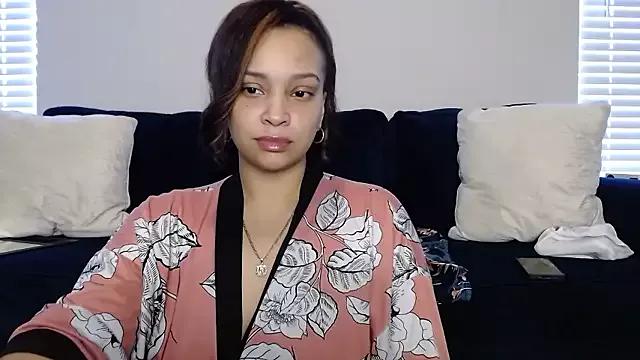SashaEstrella from StripChat
