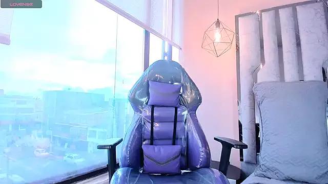 SashaGreyy_ from StripChat is Freechat