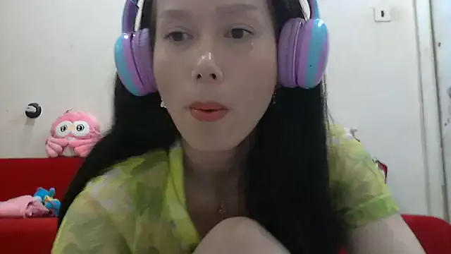 SashaGrinch from StripChat