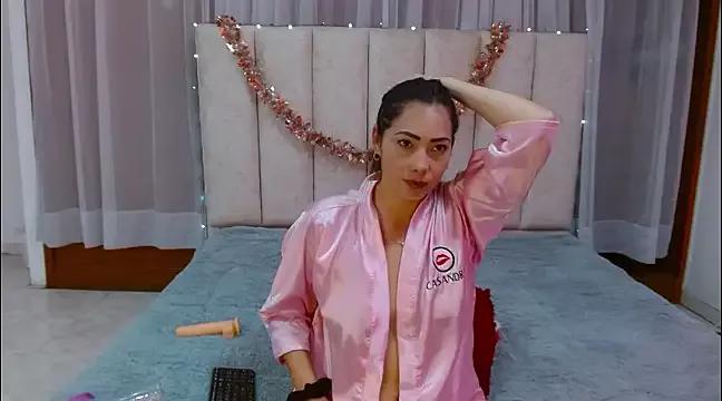 sashahot_cs from StripChat