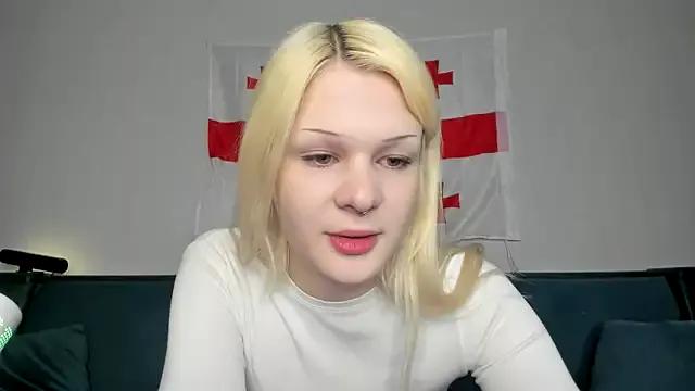 sashakiss99 from StripChat
