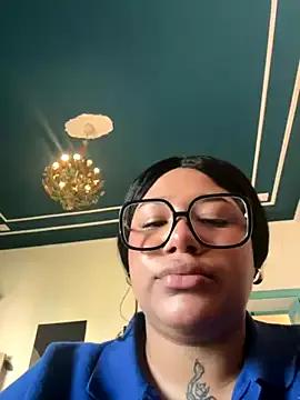SashaLiciosa_ from StripChat is Freechat