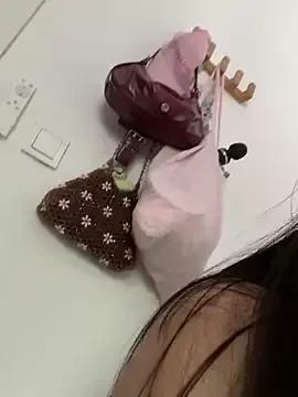 SashaLuss_ from StripChat