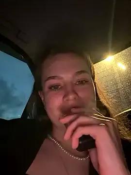 SashaMur from StripChat