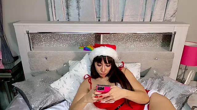 sashapearl23 from StripChat