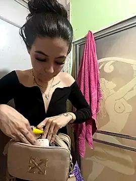 Try our streaming cams variety and talk on a personal level with our adorable girls streamers, showing off their bountiful shapes and dildos.