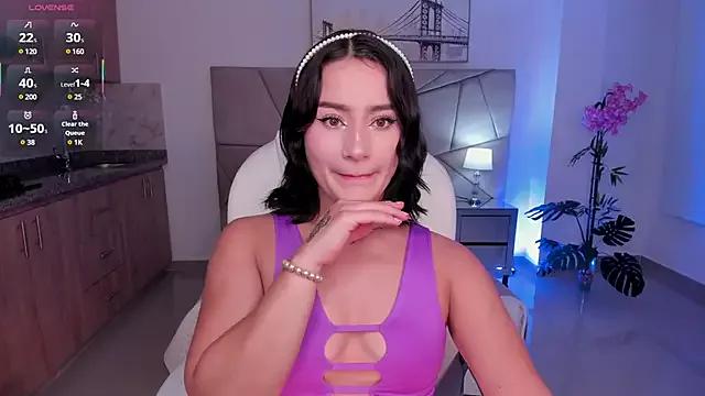 Try our streaming cams variety and talk on a personal level with our adorable girls streamers, showing off their bountiful shapes and dildos.