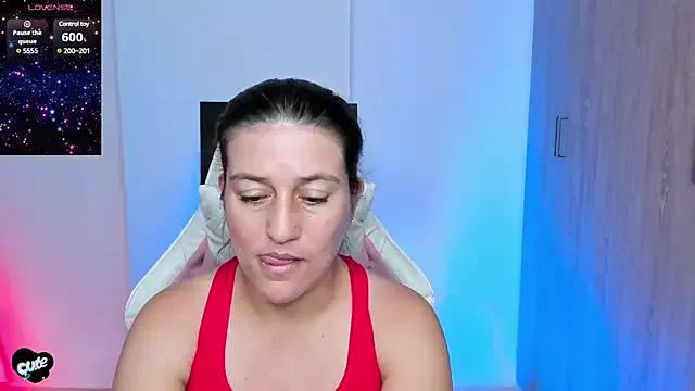 Saskyaa from StripChat