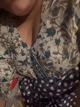 Sassy_Inaya from StripChat is Freechat