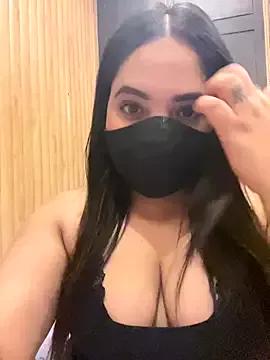 Sassy_Inaya from StripChat