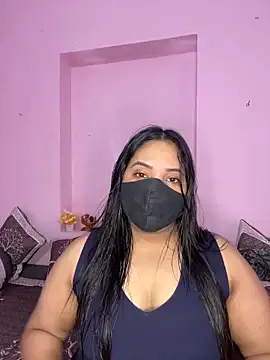 Sassy_Inaya on StripChat 