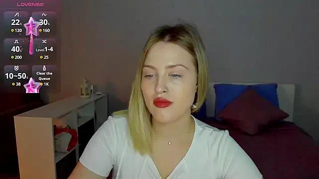 Sassy_Talkin_ from StripChat