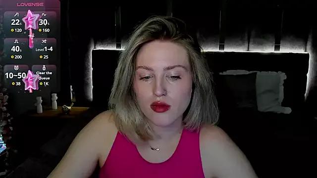 Sassy_Talkin_ from StripChat
