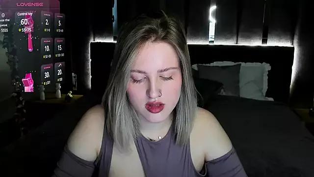 Try our streaming cams variety and talk on a personal level with our adorable girls streamers, showing off their bountiful shapes and dildos.