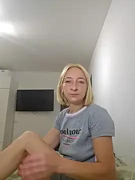 Try our streaming cams variety and talk on a personal level with our adorable girls streamers, showing off their bountiful shapes and dildos.