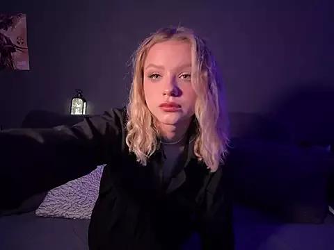 Try our streaming cams variety and talk on a personal level with our adorable girls streamers, showing off their bountiful shapes and dildos.