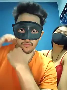 SassyWildCouple from StripChat