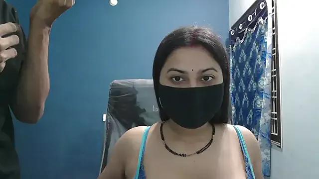 SassyWildCouple from StripChat is Freechat