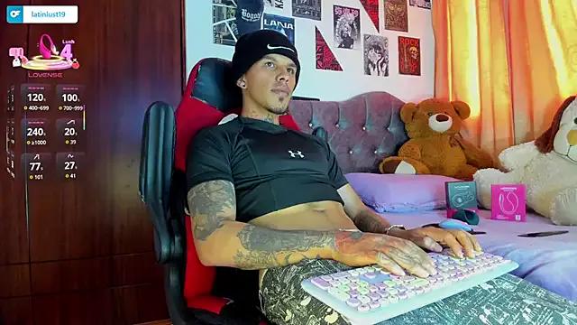 Savajelust from StripChat