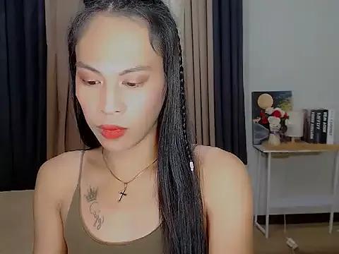 Savanna_White from StripChat