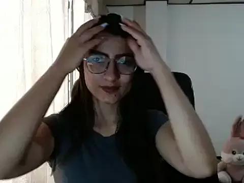 SavannaEvans001 from StripChat