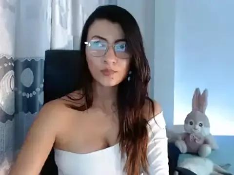 SavannaEvans001 from StripChat