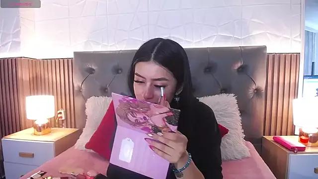 savannah_williams from StripChat