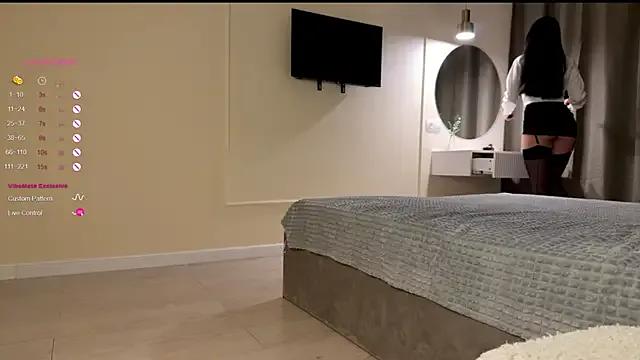 Try our streaming cams variety and talk on a personal level with our adorable girls streamers, showing off their bountiful shapes and dildos.