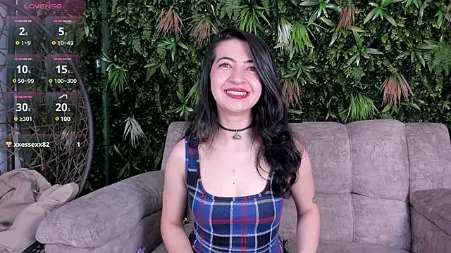 Saya_Amaretto1 from StripChat is Freechat