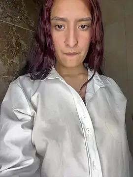 Scaarlettfox from StripChat