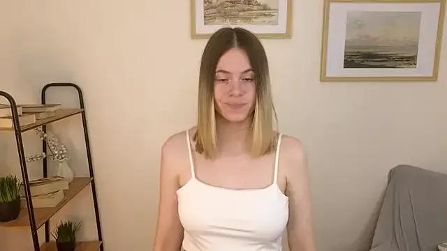 Scarlet_Wein from StripChat is Freechat