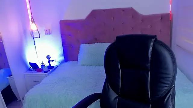 ScarletDesire_ from StripChat is Freechat