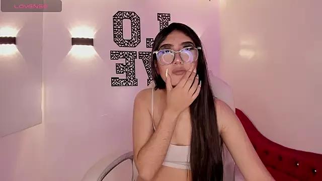 Try our streaming cams variety and talk on a personal level with our adorable girls streamers, showing off their bountiful shapes and dildos.