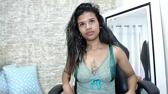 scarletht from StripChat is Freechat