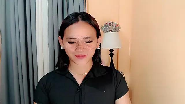 ScarletMoore from StripChat is Freechat