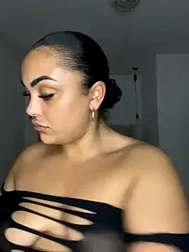 Scarlett-xox from StripChat is Freechat